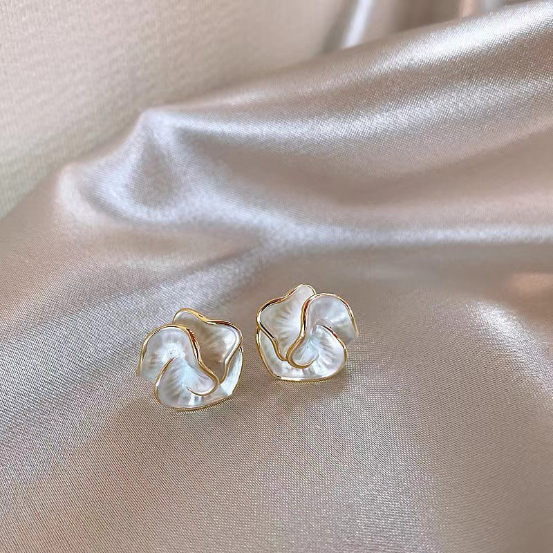 Women's Elegant Camellia Flower Earrings