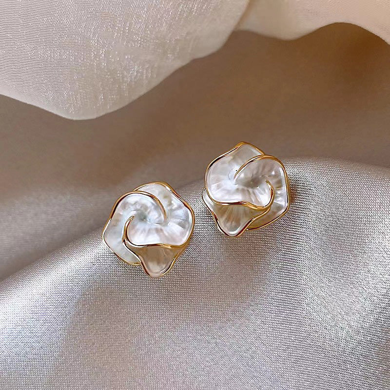 Women's Elegant Camellia Flower Earrings
