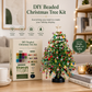 🌲DIY Perlen-Weihnachtsbaum-Bausatz – Handgemachtes Bastelgeschenk mit Engels-Spitze, bunte Mini-Weihnachtsdekoration für Schreibtisch & Tisch (Alles-in-einem-Set)
