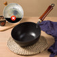 🔥 50% Rabatt! 🔥 Authentisches Wok-Erlebnis wie beim Profi! – Handgefertigter, gehämmerter Gusseisen-Wok ohne Beschichtung – mit Deckel für vielseitiges Kochen – speichert Hitze optimal & wird mit der Zeit immer besser 🍳