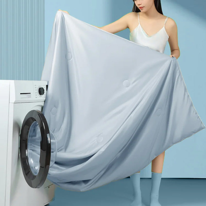 Enjoy a cool summer🛏️ Summer Simple Ice Silk Quilt❄️